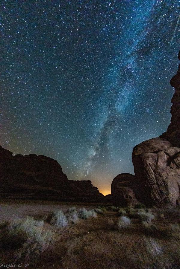 Отель Stars Life Camp-Tour Вади-Рам Экстерьер фото